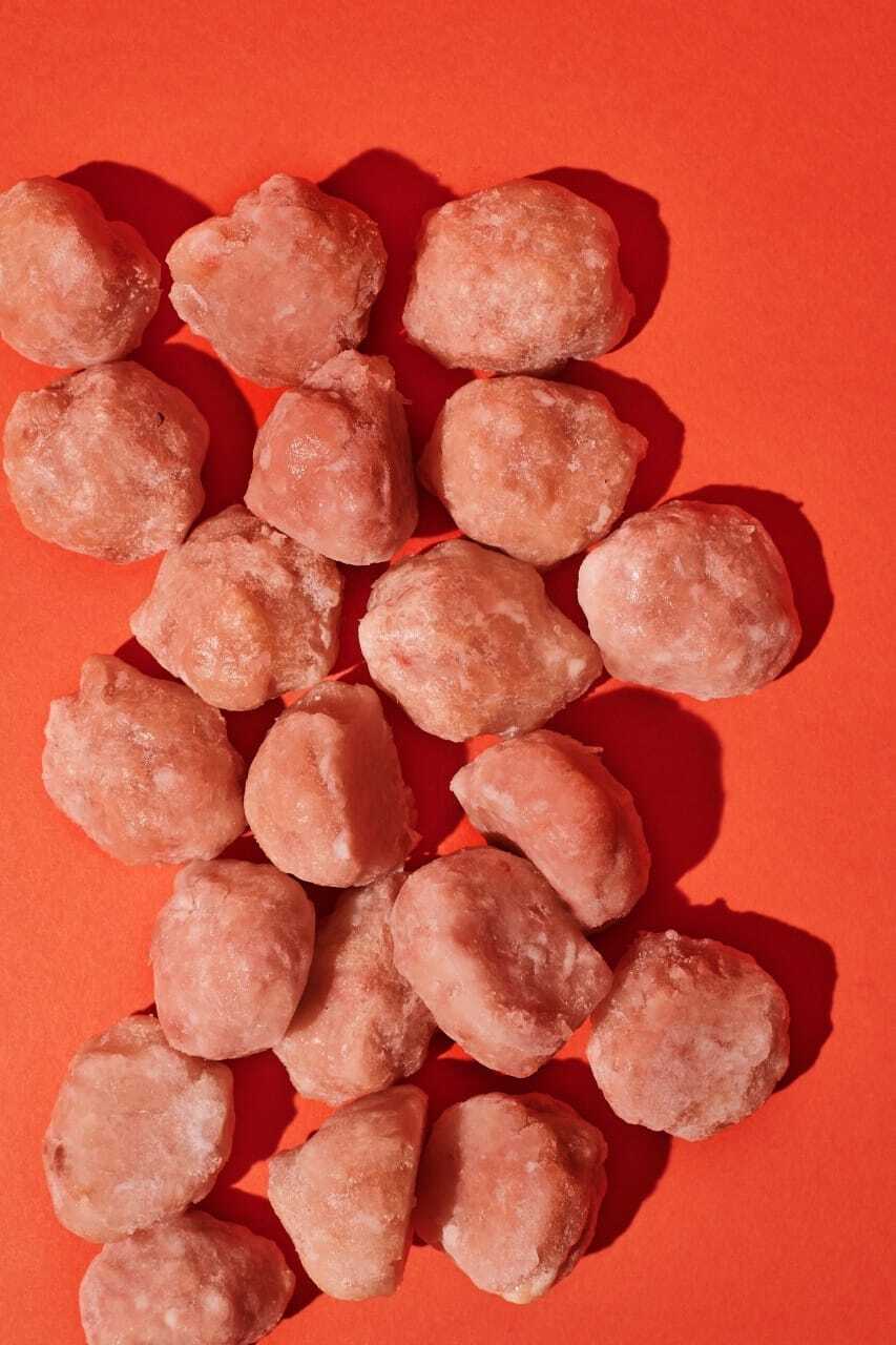 Фрикадельки из индейки сырые